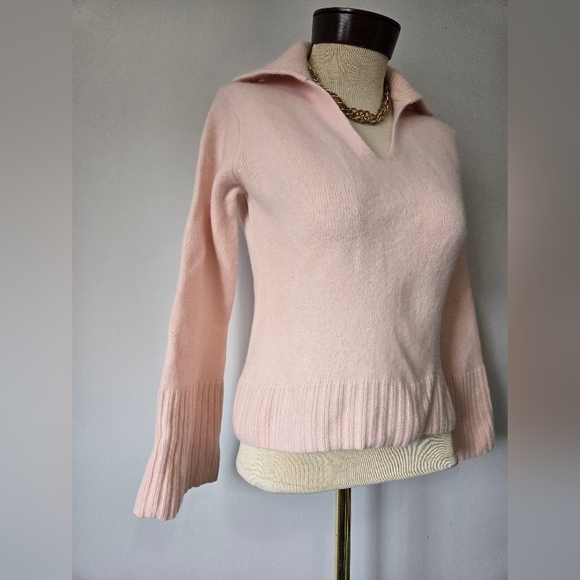 HUDSON'S BAY Cashmere Open Neck Pink Women's Sweater. Size Small - Picture 2 of 11